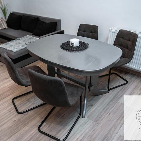 Apartment Kompas Спиське Подградє Екстер'єр фото